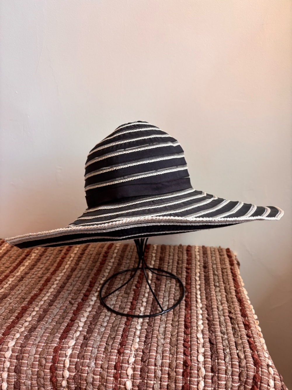 Toucan Collection Black and White Wide Brim Hat - Picture 2 of 8